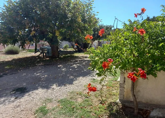 Villa Charmante A Villecroze Avec Piscine Privee